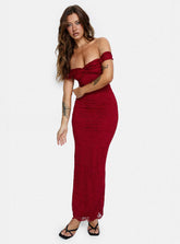 Vestido largo Anabeila sin tirantes con volantes, rojo