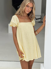Minivestido de lino Beyond amarillo