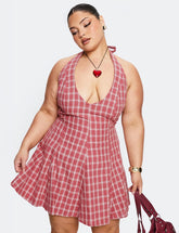 Vestido mini halter Out Of Nowhere a cuadros rojos curva
