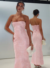 Vestido maxi sin tirantes con cordones en la espalda Lips Are Sealed rosa
