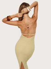 Vestido maxi con espalda baja y cuentas Be The One verde salvia
