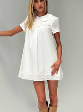 Minivestido Bethanne Babydoll blanco