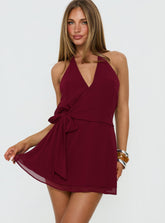 Minivestido Halter Cruzado Dream Of Me color Borgoña