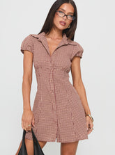Vestido camisa con lazada en el busto y estampado de cuadros vichy rojo Kavira