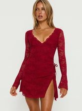 Minivestido Airabella de manga larga de encaje rojo