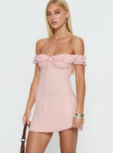Minivestido Anabeila sin tirantes con volantes, rosa claro