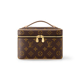 Louis Vuitton NICE Women's Brown Nice Mini Makeup Bag with LV Logo Metal Zipper Pull. Leather Handbag Makeup Bag Bags #77968