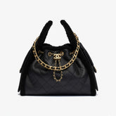 Chanel 25C Fall/Winter Catwalk Series Brand Logo Sheepskin Tote White Black Lattice Pattern Leather Through Chain Canvas Crossbody Shoulder Bag