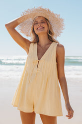Romper Kallie con lazo delantero - Amarillo mantequilla