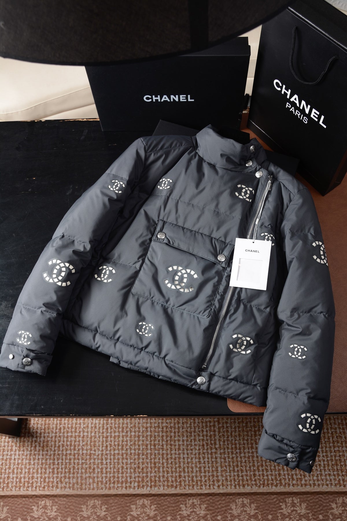 Chanel Ski Stand Collar Diagonal Zip Pocket Hollow Down Jacket#335007