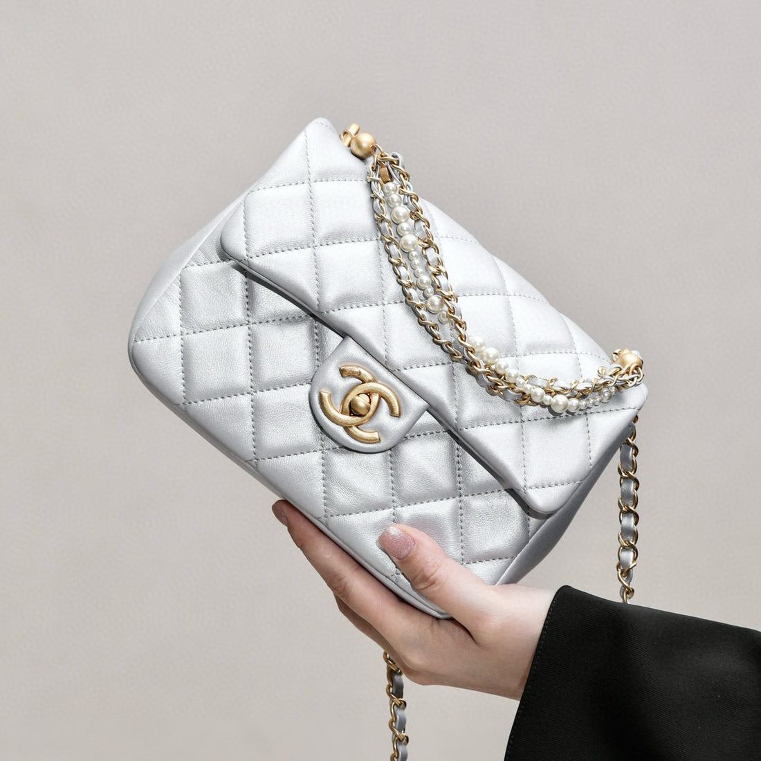 Chanel Women's Solid Color Sheepskin Mini Mouth Cover Bag Chain Shoulder Bags #98938