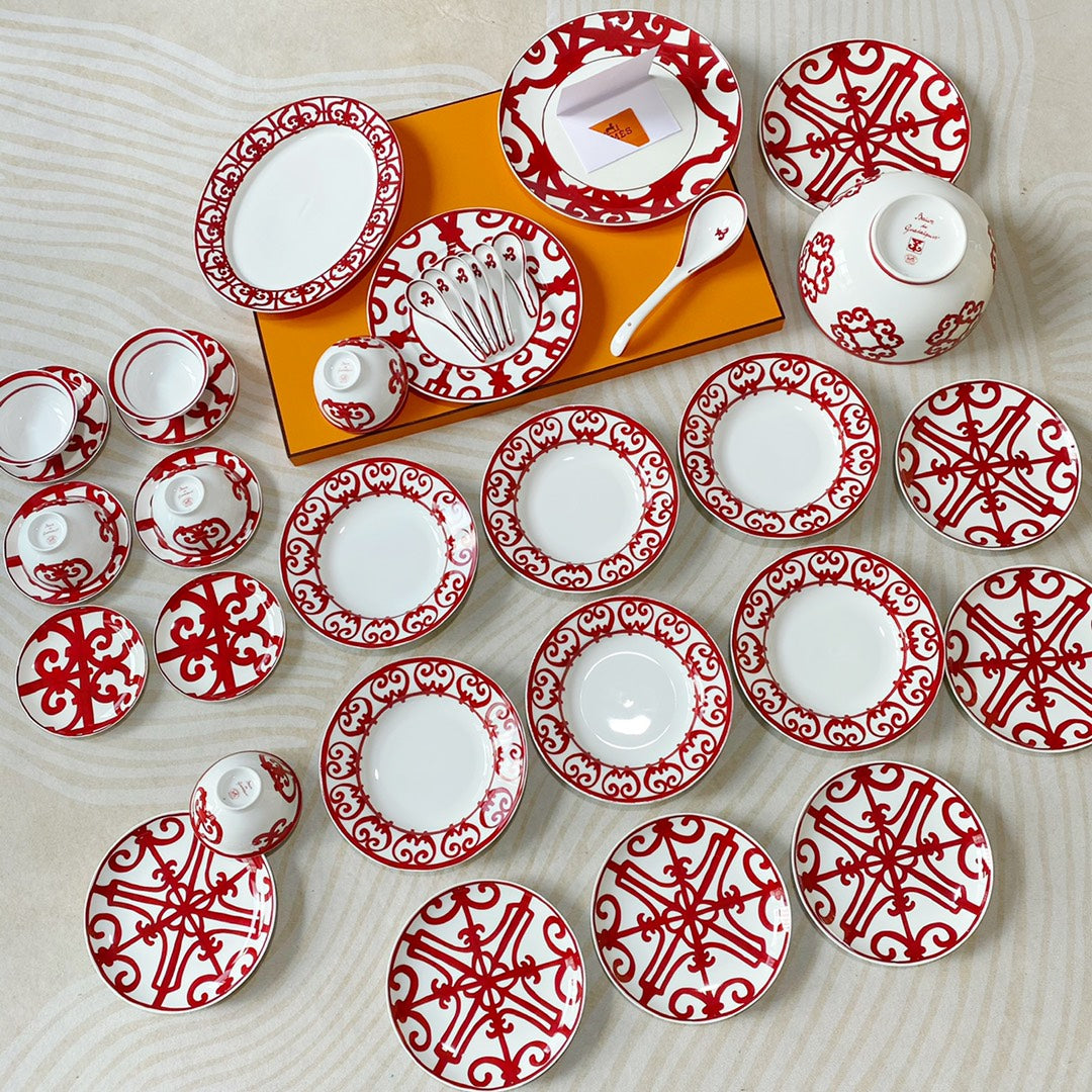 Hermes China Red Series Ceramic Dinner Plate. Bowl. Spoon. Teacup. 6-Person Set Accessories #77263