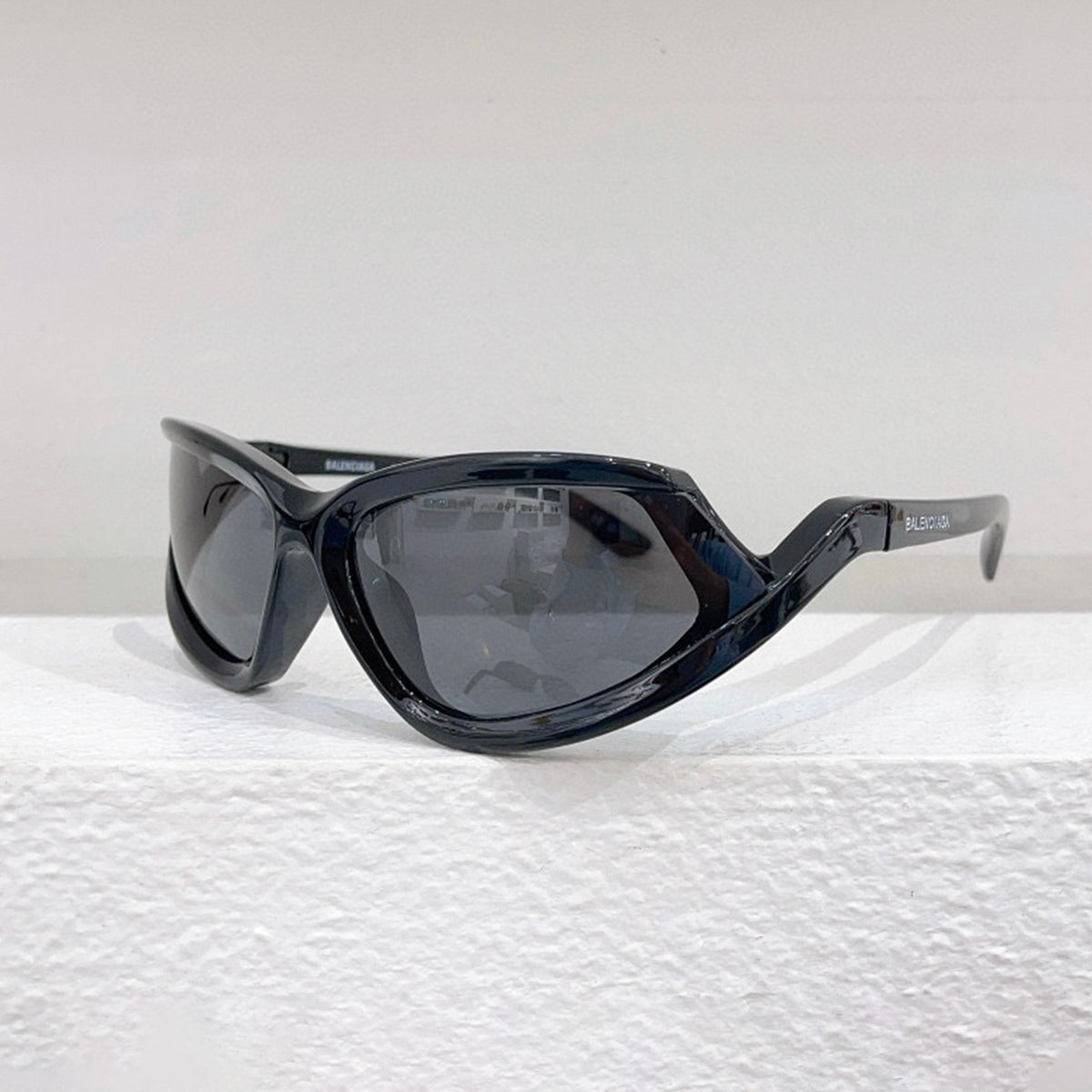 Balenciaga Side Xpander Cat Sunglasses in Black Ngvp #6581