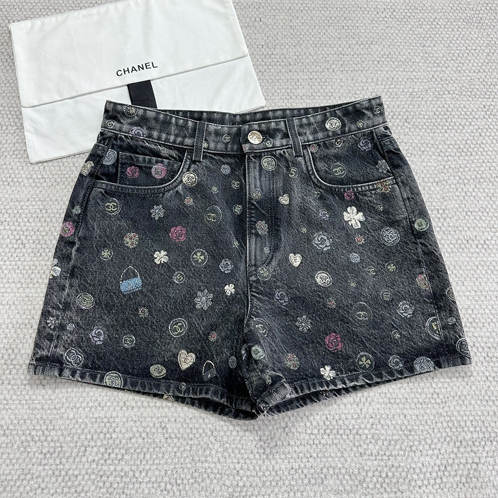 Chanel Shorts Laminated Denim Dark Gray Multicolo #333930