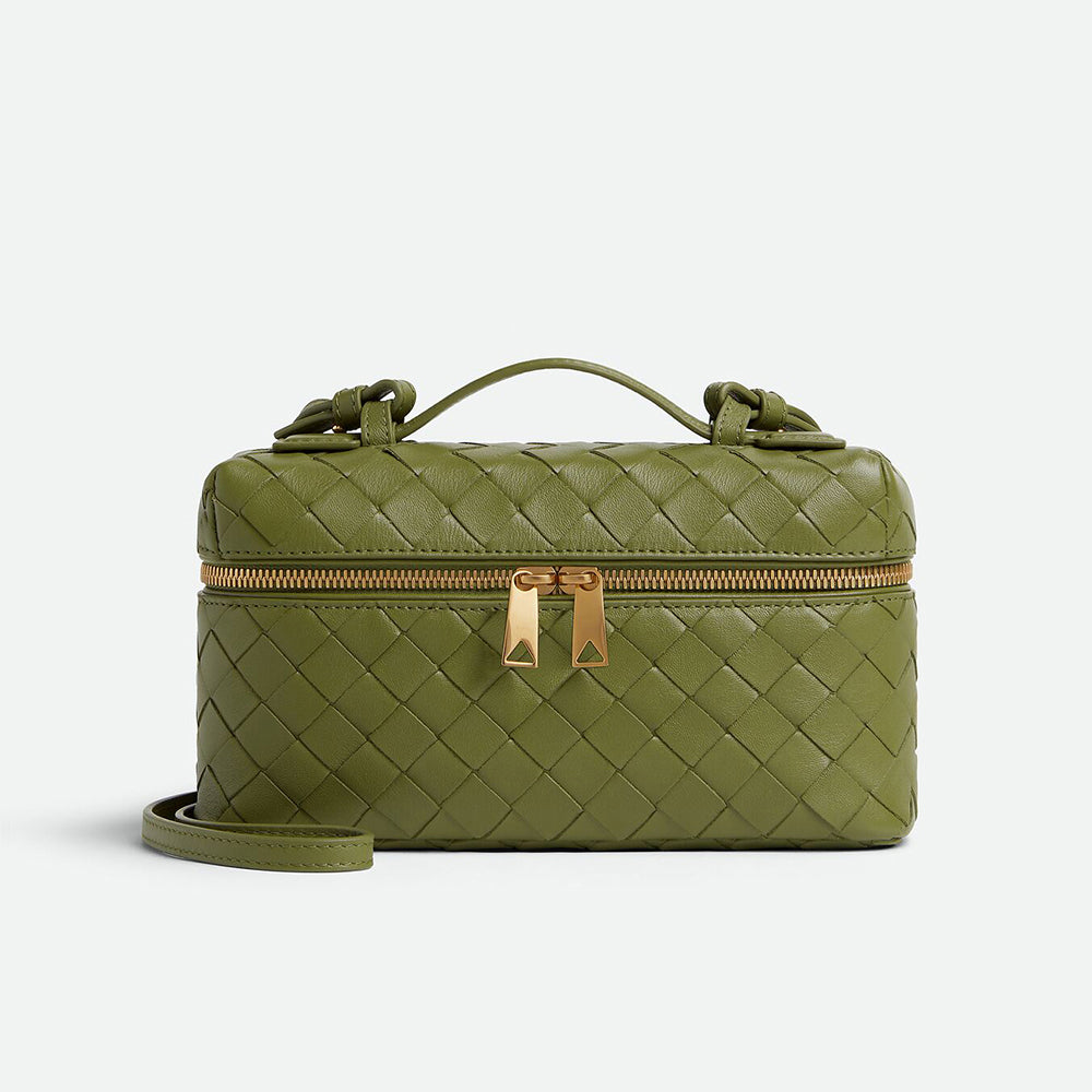 Bottega Veneta Bang Bang Women's Gold Accessories Zipper Closure Solid Color Calfskin Shoulder Crossbody Handbag Bag Bags #76533
