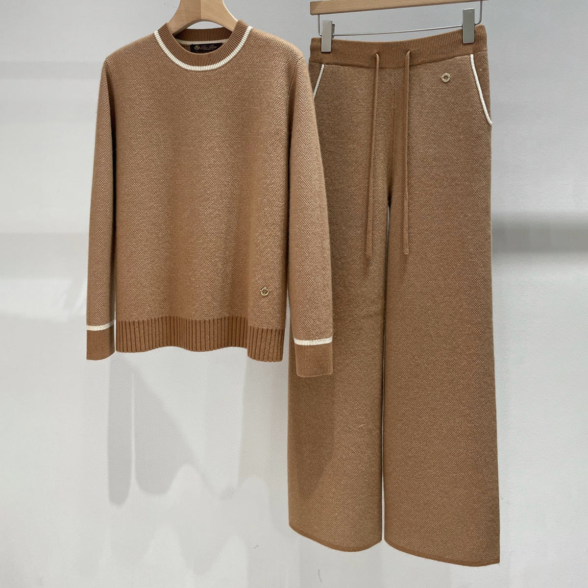 Loro Piana Women's Spring/Fall/Winter Round Neck Knit Cashmere Solid Color Long Sleeve Pullover Sweater with Casual Drawstring Elastic Waist Pants Suit Set Ngvp #2399