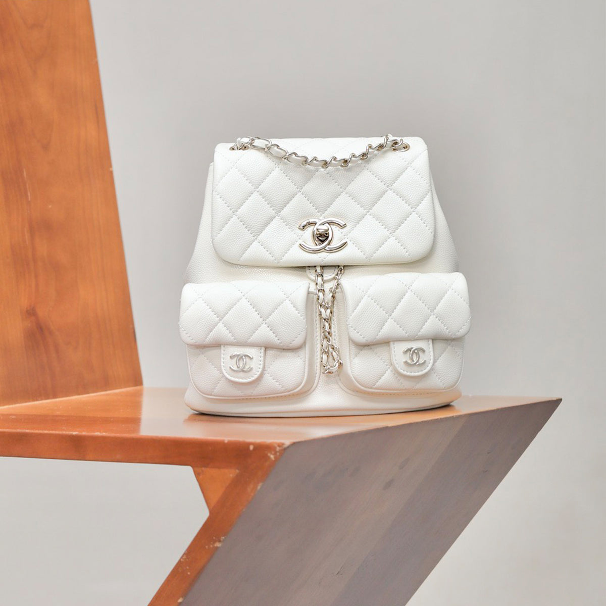Chanel Women's Logo Diamond Lattice Pattern Large Shoulder Bag Fashionable Elegant Temperament Luxury Chain Leather Backpacks Bags #71767