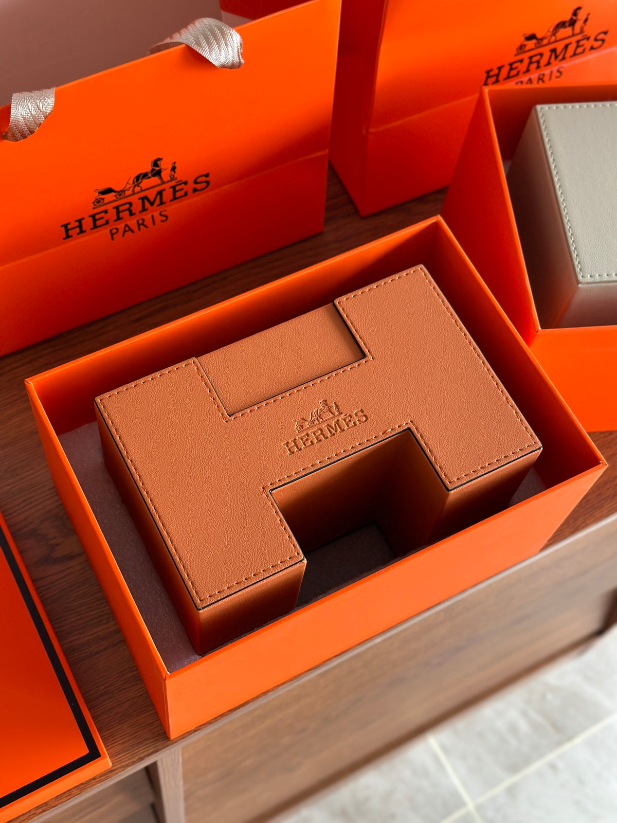 Hermès Genuine Leather Tissue Box#382075