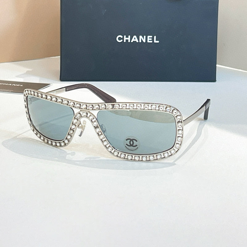 Chanel Men's and Women's Gemstone-Embellished Rectangular Sunglasses Full-Frame Sunglasses with Solid Color Frames Casual and Fashionable Eyewear Accessories #81744
