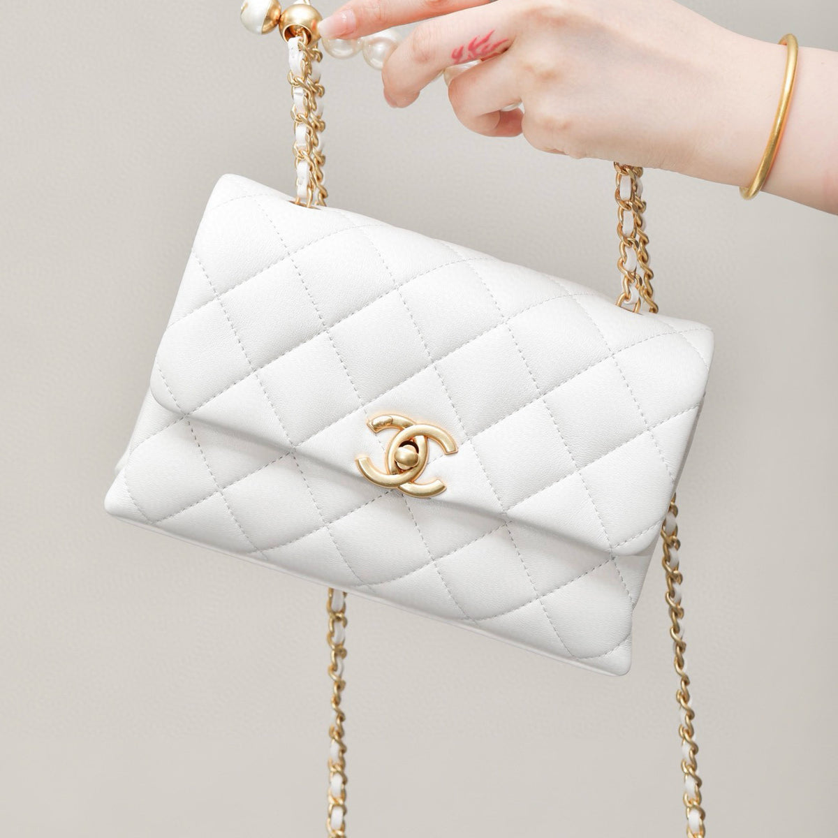 Chanel Women's Solid Color Gold Buckle Rhombus Strain Chain Leather Flap Bag Shoulder Crossbody Bags #72598