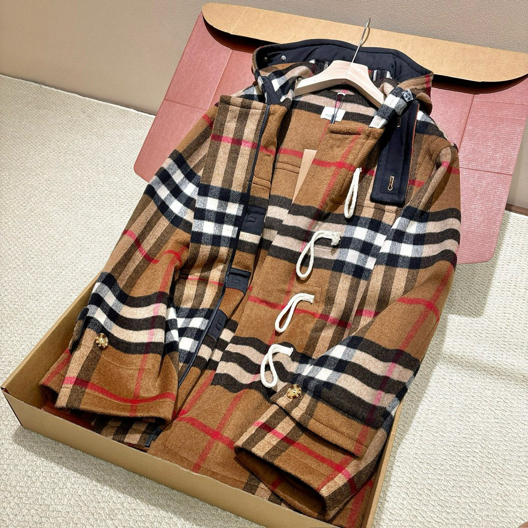 Burberry Men's And Women's Fall/winter Fashion Casual Checkered Hooded Single Breasted Short Coat With Horn Buttons Jacket #79427