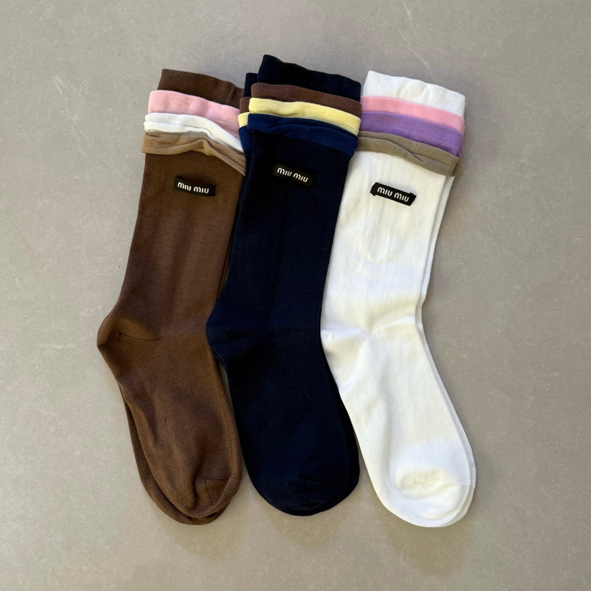 MiuMiu Men's And Women's Spring/fall Fashion Casual Logo Letter Emblem Socks Accessories #79364