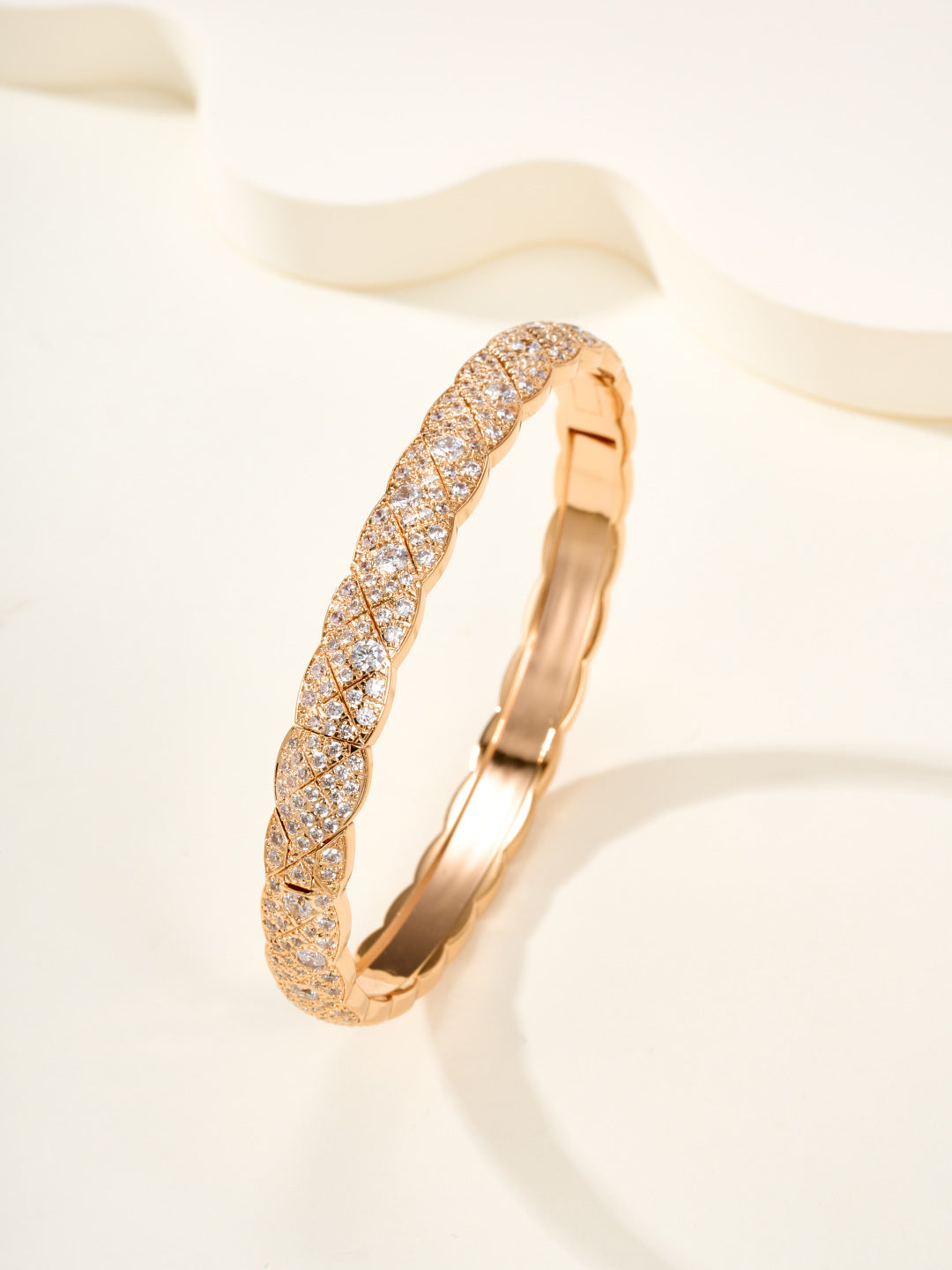 CHANEL Coco Crush bracelet BEIGE GOLD Diamond J13651 #394370
