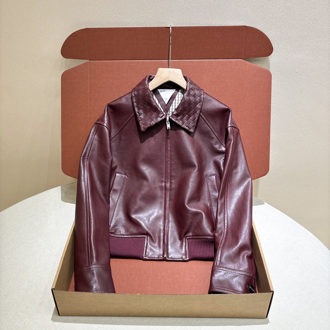 BOTTEGA VENETA Women's Off-Shoulder Woven Collar Zippered Long-sleeved Leather Jacket #332166