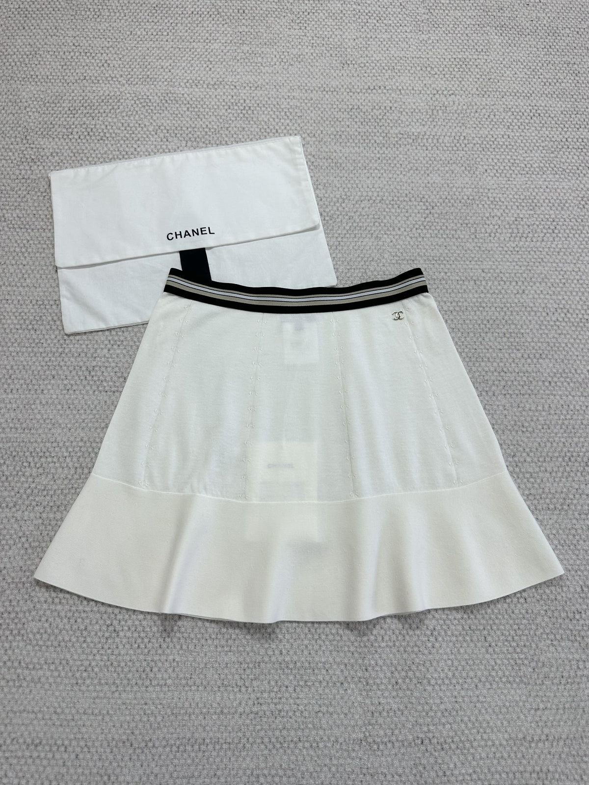 Chanel Top-Quality Version Skirt Cotton and Cashmere Milky White #378813