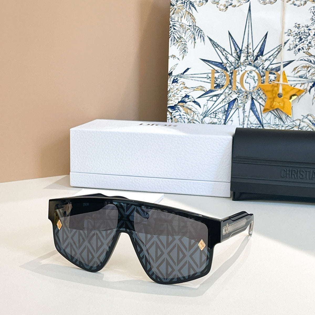 Dior Diamond M1u Sunglasses Women's Summer Solid Color Logo Square Casual Glasses #75825