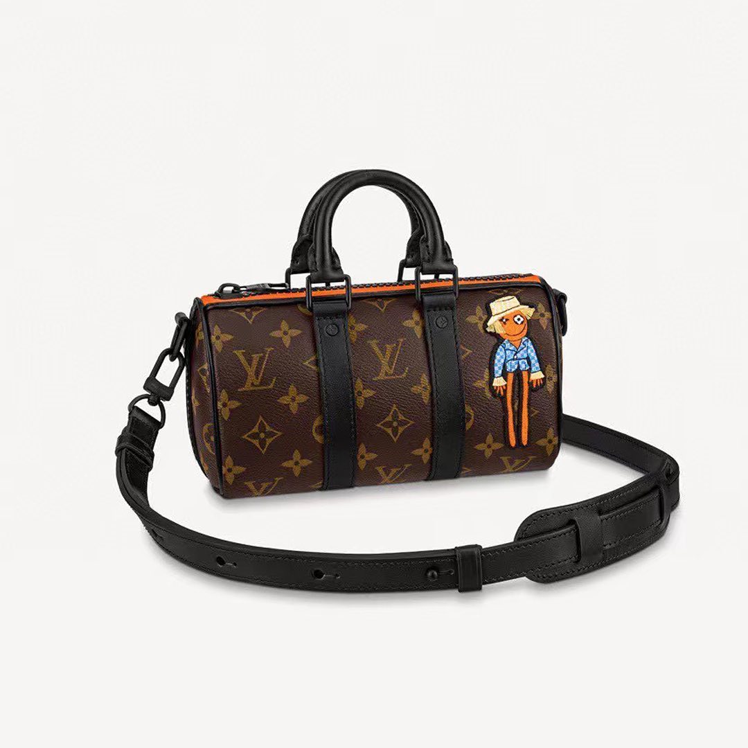 Louis Vuitton Leather Cartoon Pendant Bucket Bag Shoulder Bags #56181