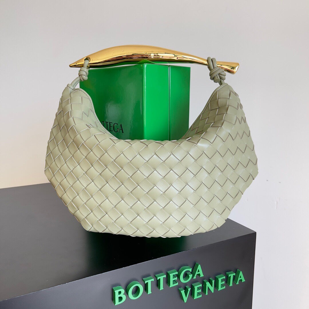Bottega Veneta Leather Woven Hand Bag #21992