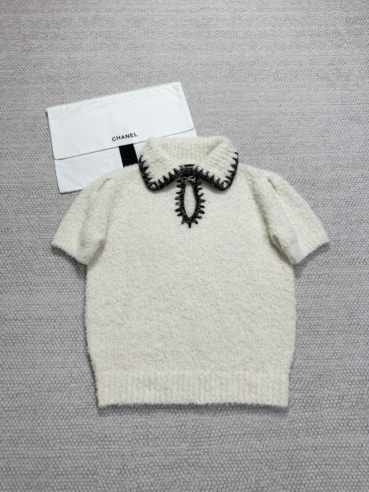 Chanel Top-Quality Version Short-sleeved Top Cashmere Alpaca White Brown #336577