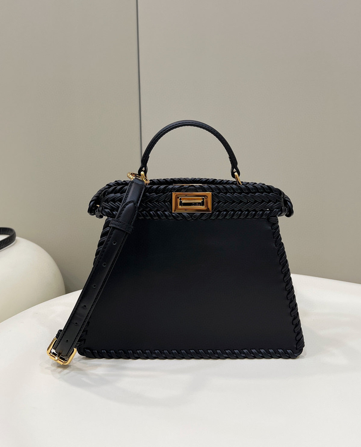 Fendi Peekaboo Iseeu Black Leather Woven Handbag Bag #21834