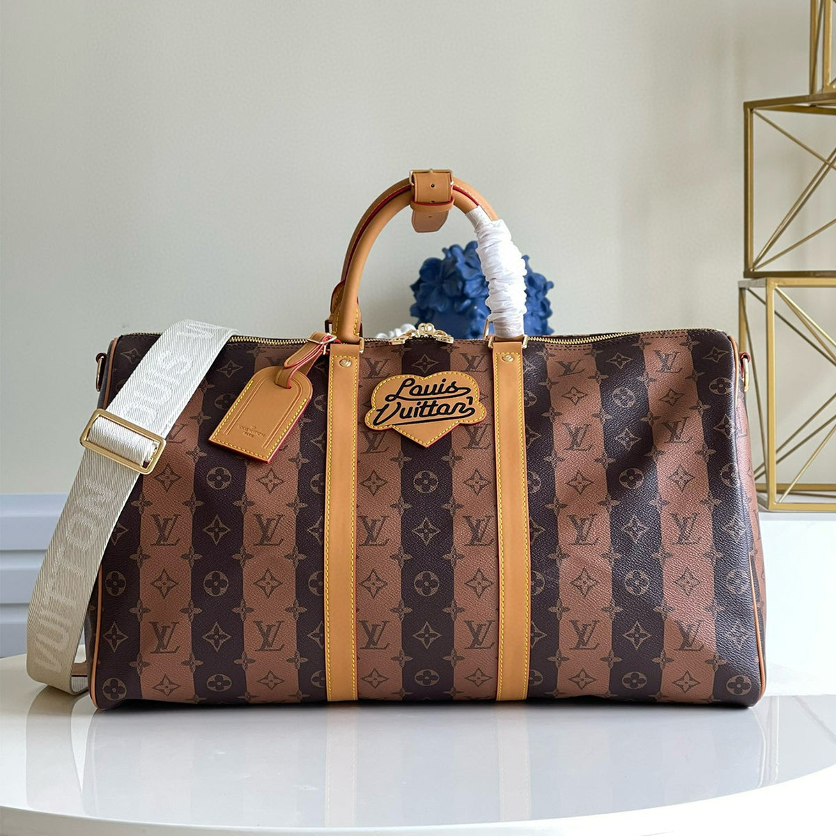 Louis Vuitton Colored Striped Travel Bag With Diagonal Span And Large Capacity Canvas Leather Handbag #98332