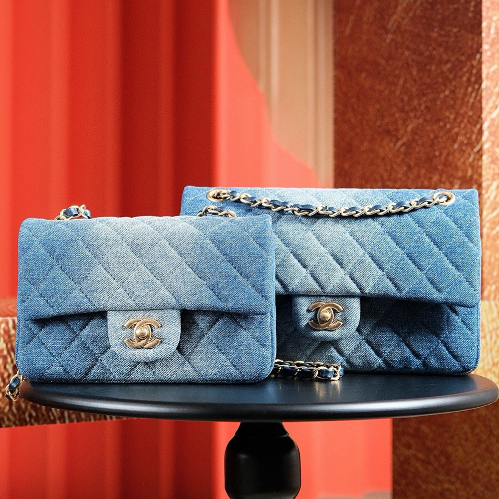 Chanel Women's Classic Gold Buckle Chain Blue Gradient Denim Flap Shoulder Crossbody Bag Bags #72564