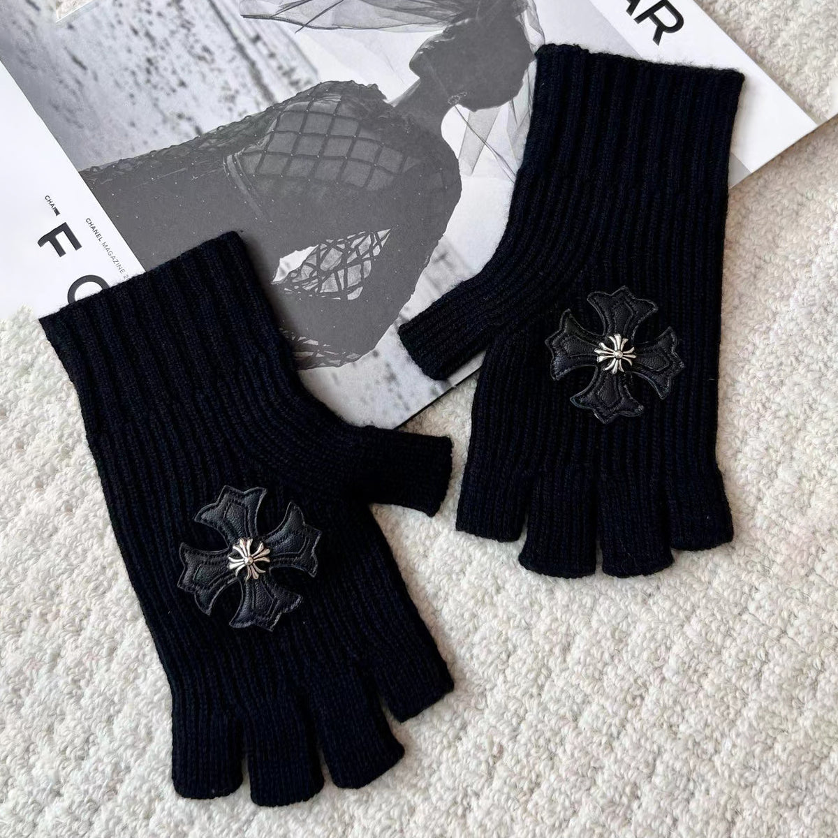 Chrome Hearts Winter Cross Patch Knitted Cashmere Gloves Open Finger Gloves #98175