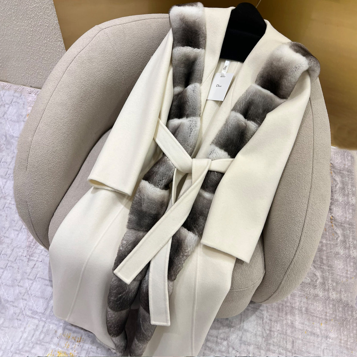 Dior Women's Fall And Winter Luxury High Street Design Cashmere Coat 30%cashmere 70% Australia Imported Wool Wool Collar Fashion Trend Long Jacket Ngvp #2237