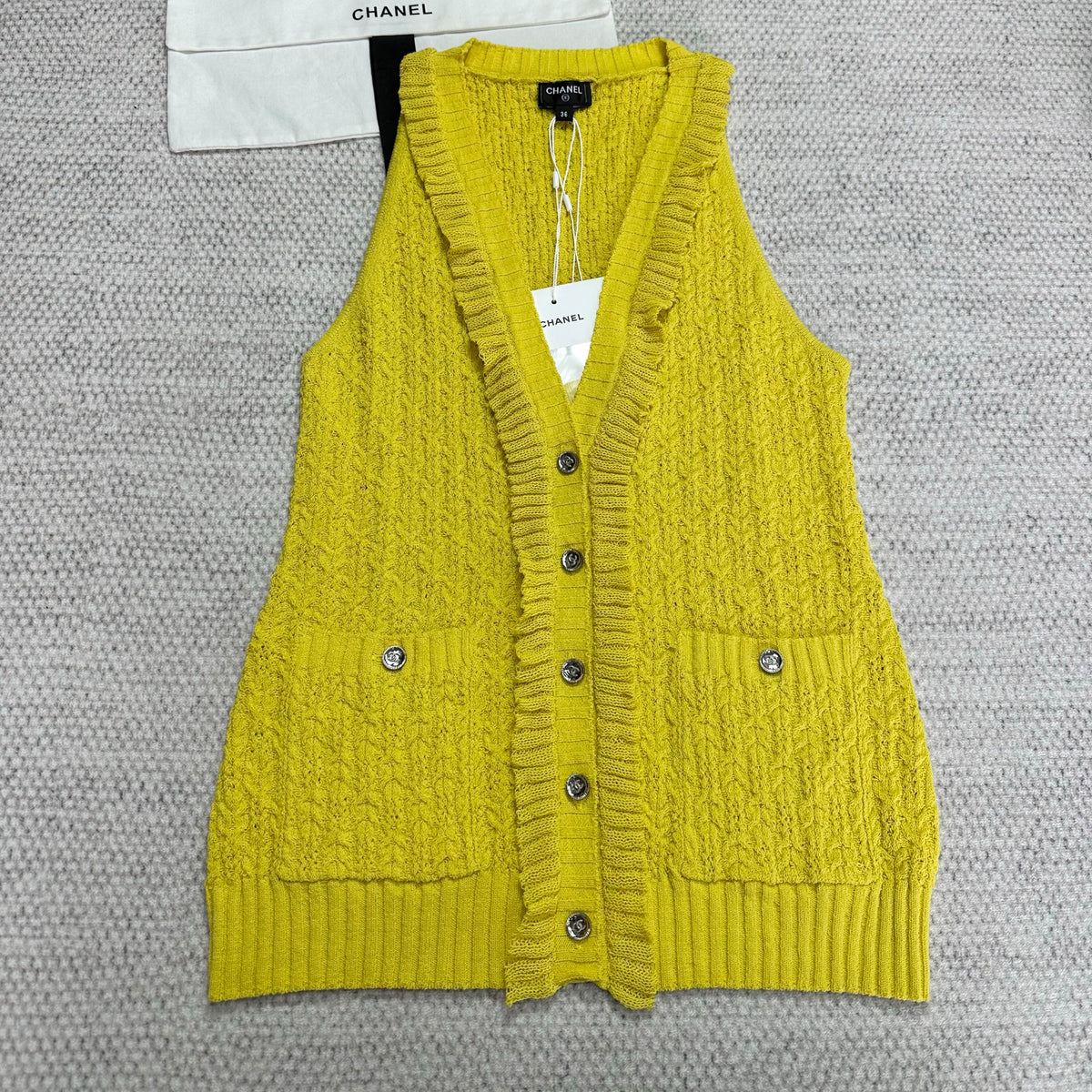 Chanel Women's Spring & Autumn Solid Color Lace Single Breasted Cotton Sleeveless Knitted Tank Top Vest Ngvp #1428