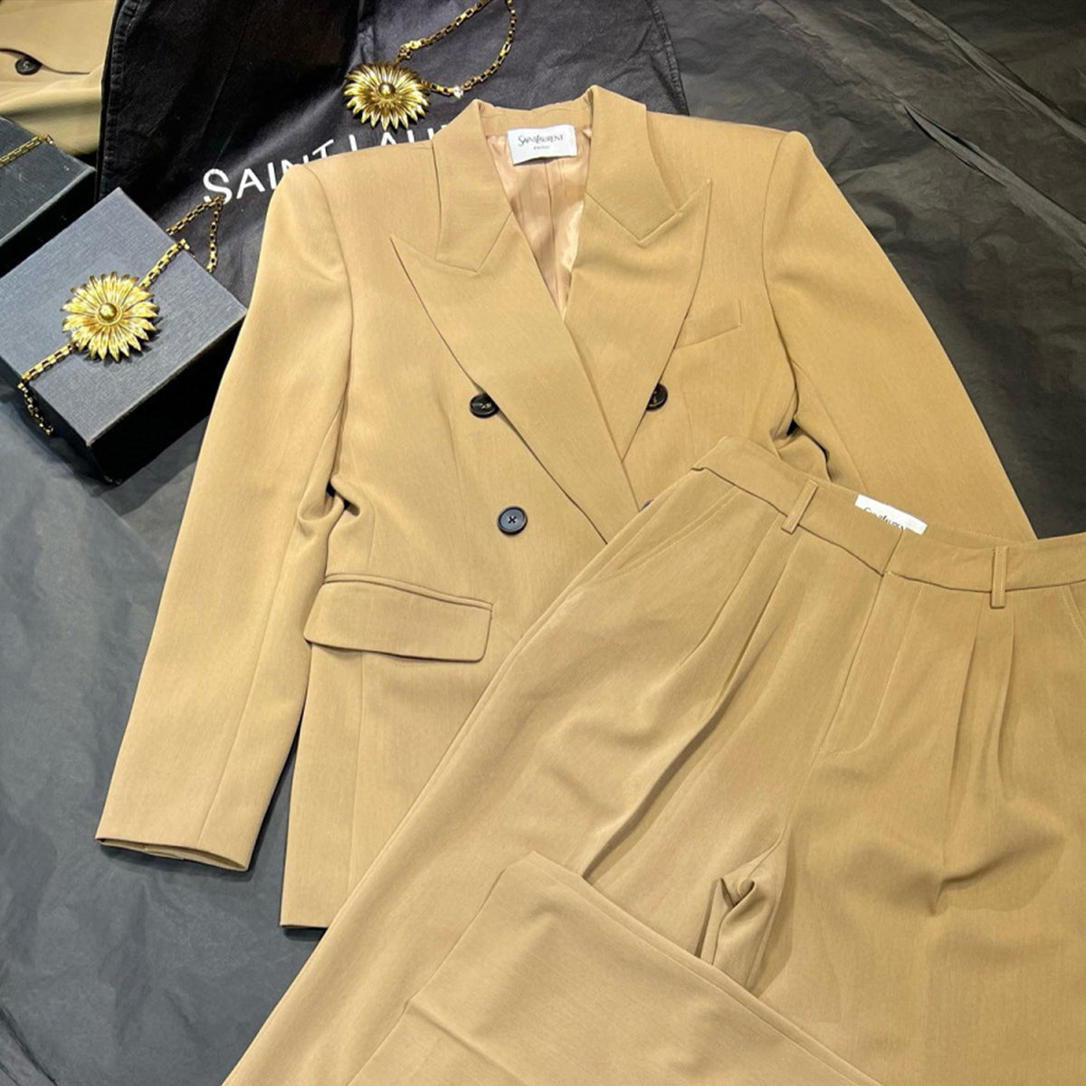 Saint Laurent Women's Autumn And Winter Retro Solid Color Suit Jacket Suit Boxyfit Broad Department Fashion High Street Trend Loose Straight Trousers Set  Ngvp #2438