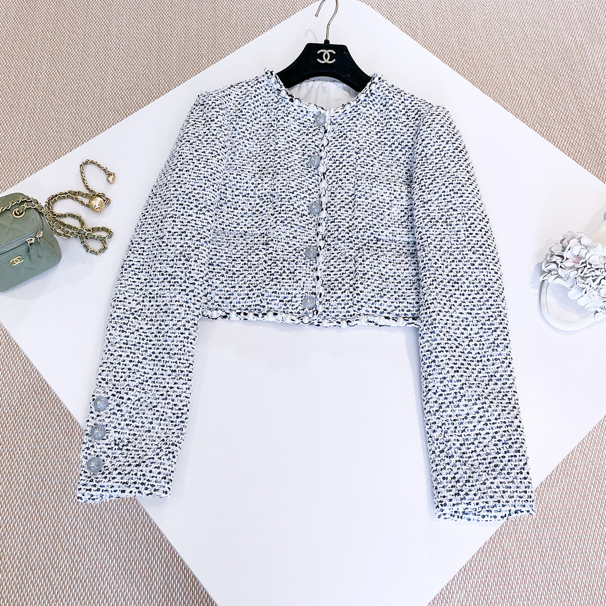 Chanel Women's Spring/Summer Shiny Twill Solid Color Tweed Pearl Button Round Collar Single Breasted Short Jacket Ngvp #1458