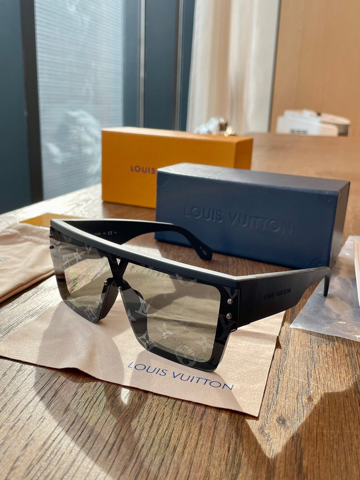 Louis Vuitton Sunshade Sunglasses #22137