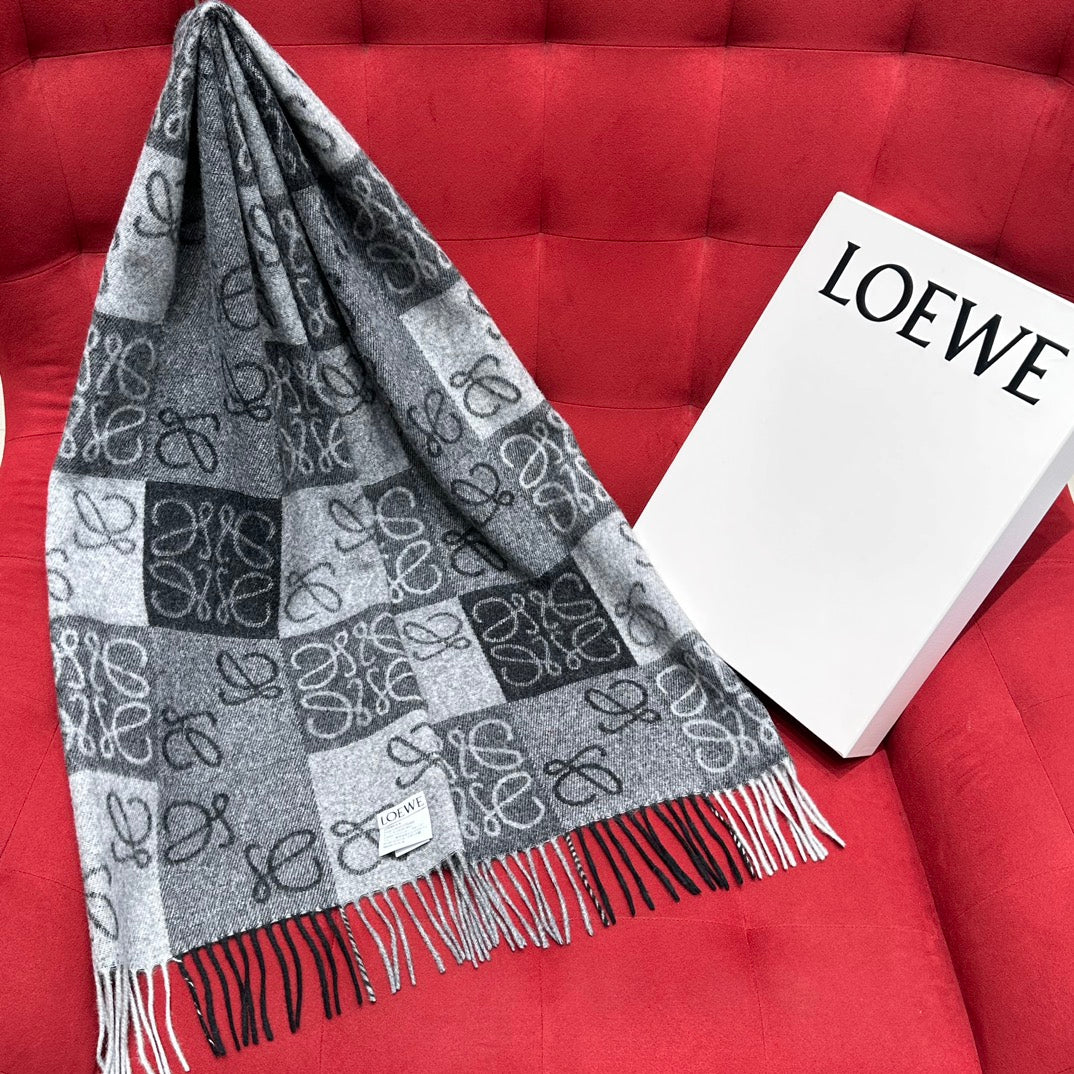 Loewe Women's Reversible Checkerboard Pattern Wool Fleece Scarf #75144